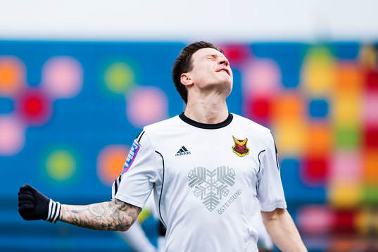 Östersunds Jamie Hopcutt jublar