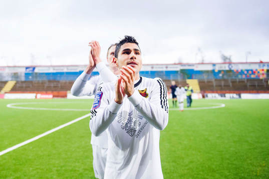 Östersunds Hosam Aiesh jublar