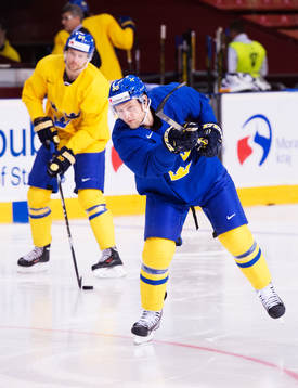 Oscar Möller på Sveriges ishockeylandslags träning