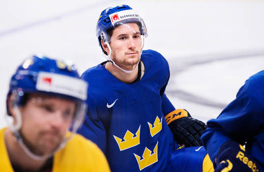 Filip Forsberg på Sveriges ishockeylandslags träning
