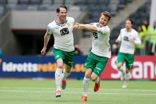 Hammarbys Johan Persson och Måns Söderqvist jublar