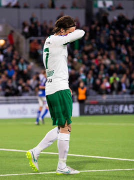 Hammarbys Linus Hallenius deppar
