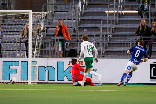 Sundsvalls Rúnar Már Sigurjónsson gör 2-1 bakom