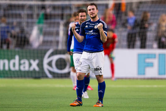 Sundsvalls Rúnar Már Sigurjónsson jublar