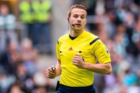 Domare Kristoffer Karlsson