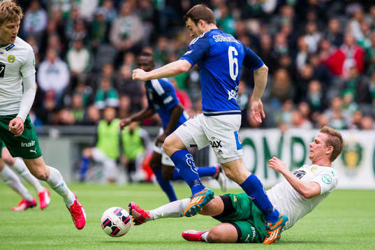 Sundsvalls Rúnar Már Sigurjónsson och Hammarbys Erik
