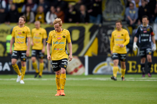 Elfsborgs Simon Lundevall deppar