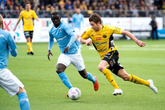 Malmö FFs Enoch Kofi Adu och Elfsborgs Marcus Rohdén