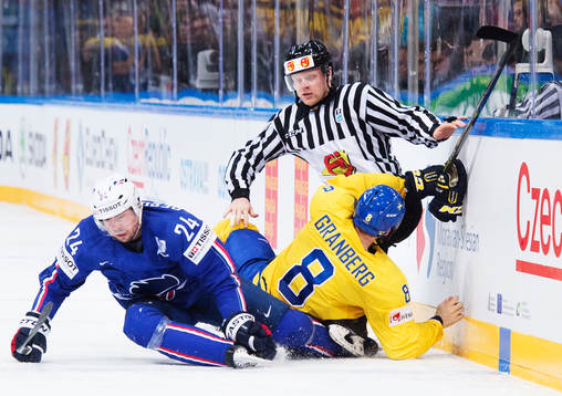 Frankrikes Julien Desrosiers och Sveriges Petter Granberg