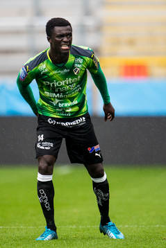 Halmstads Kwame Amponsah Karikari har ont