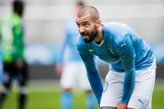 Malmö FFs Guillermo Molins pustar ut