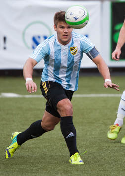 IFK Hässleholms Pontus Björnsson i matchen i division 2