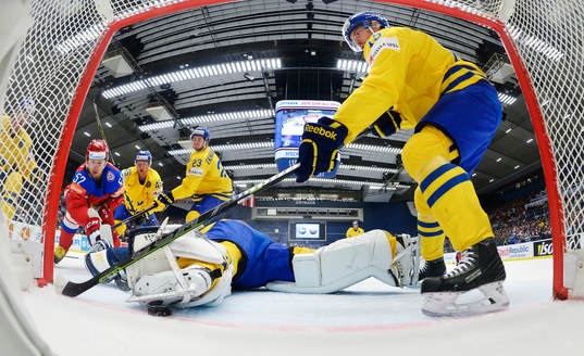Sveriges Oscar Möller, Oliver Ekman Larsson, målvakt