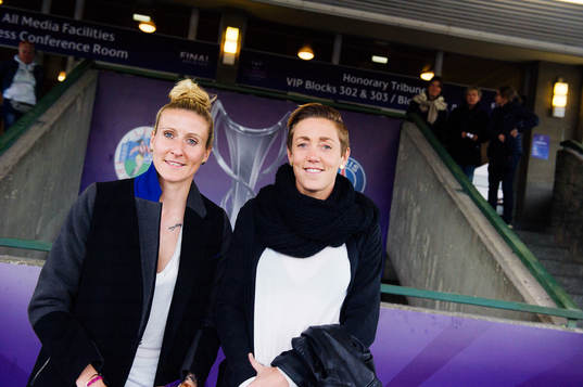 Rosengårds Anja Mittag och Therese Sjögran på plats för