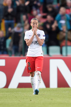 s Kosovare Asllani deppar