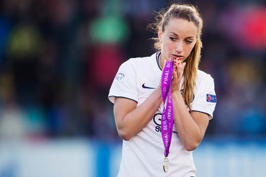 s Kosovare Asllani deppar