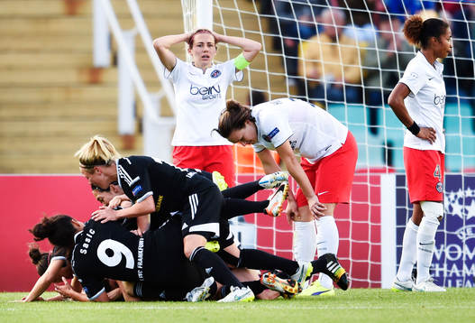 Frankfurt jublar och PSG deppar