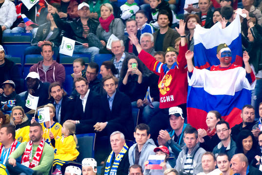 Sveriges Andreas Thuresson Staffan Kronwall målvakt Markus