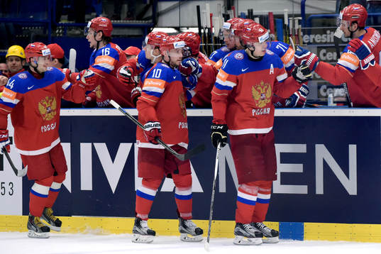 Rysslands Yegor Yakovlev, Sergei Mozyakin och Yevgeni