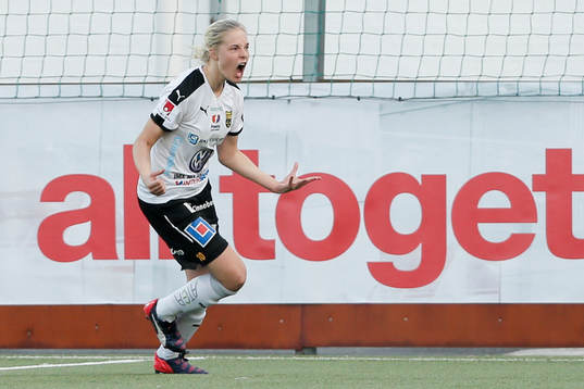 Umeås Lina Hurtig jublar