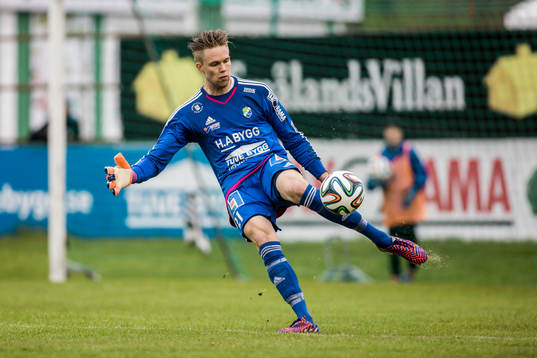 Ljungskiles målvakt Jonathan Johansson