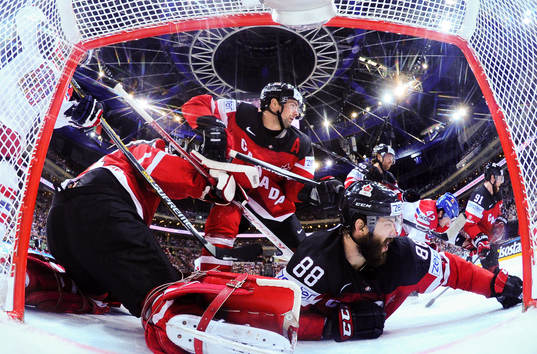 Bläddra bland fler bilder av Ishockey-VM 2015, dag 16, semifinal, Kanada - Tjeckien