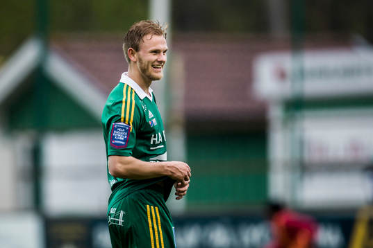 Ljungskiles Niclas Andersén  jublar