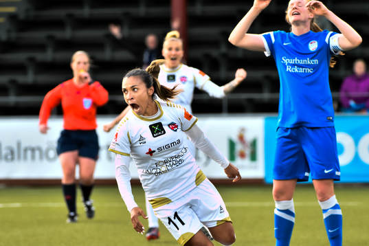 Rosengårds Marta Viera Da Silva jublar