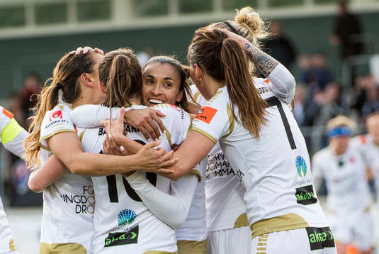 Rosengårds Marta Viera Da Silva jublar
