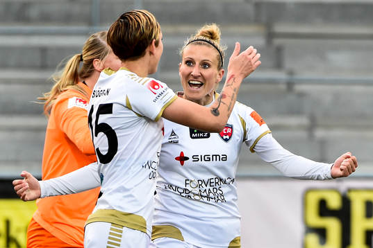Bläddra bland fler bilder av Fotboll, Damallsvenskan, Rosengård - Eskilstuna