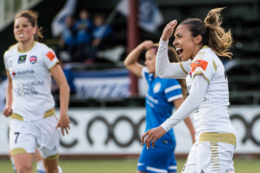 Rosengårds Marta Viera Da Silva jublar