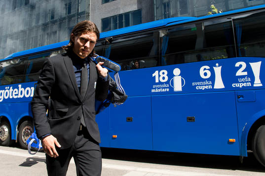 IFK Göteborgs  Lasse Vibe anländer