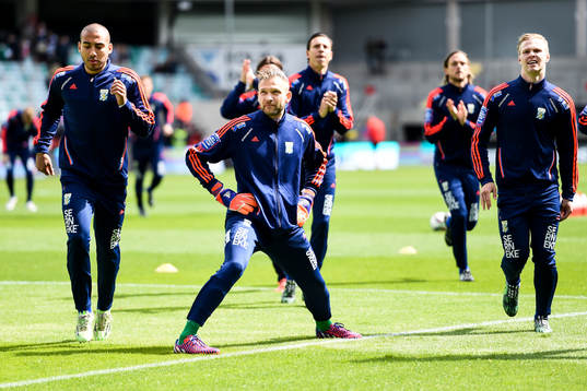 IFK Göteborgs målvakt John Alvbåge (m) och övriga
