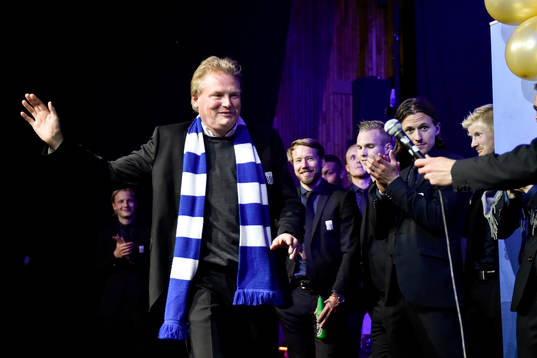 IFK Göteborgs tränare Jörgen Lennartsson hyllas