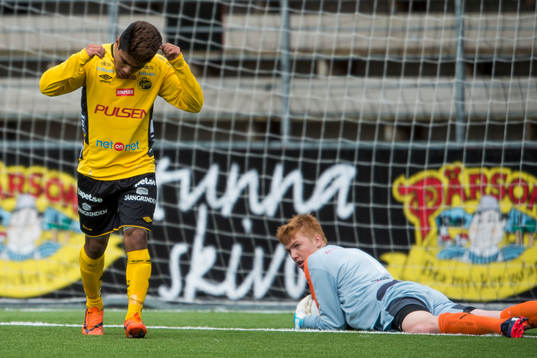 Elfsborgs David Andersson deppar