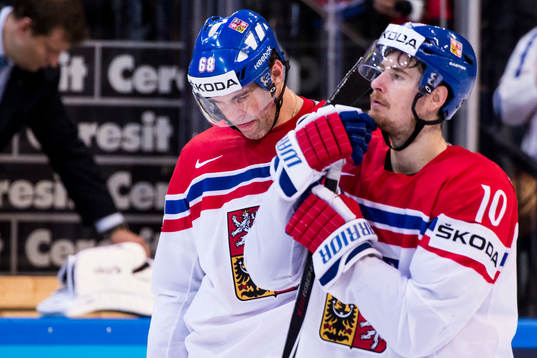 Tjeckiens Jaromir Jagr och Roman Cervenka deppar