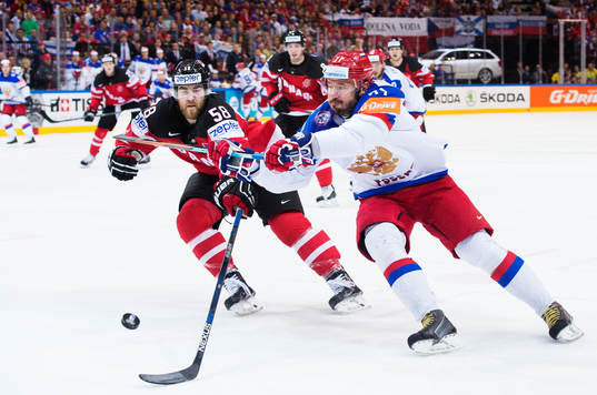 Kanadas David Savard utmanas av Rysslands Ilya Kovalchuk