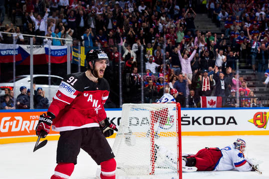 Kanadas Tyler Seguin jublar
