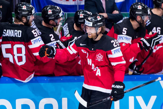 Kanadas Claude Giroux jublar
