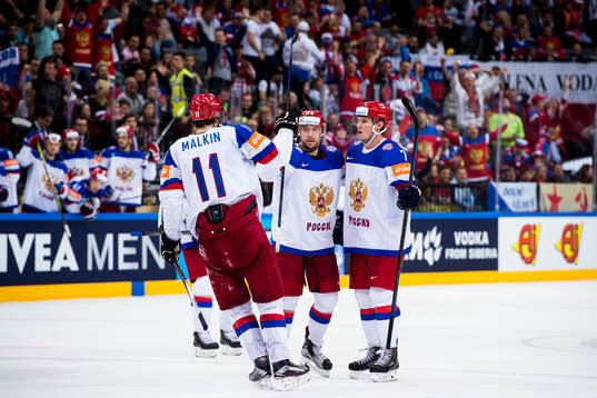 Rysslands Yevgeni Malkin, Sergei Mozyakin och Dmitri