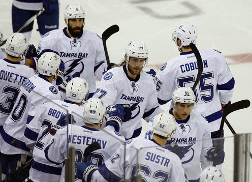 Tampa Bay Lightning Victor Hedman (77) celebrates with