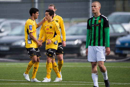 Elfsborgs Sebastian Loyola Nydén mitt i bild har kvitterat