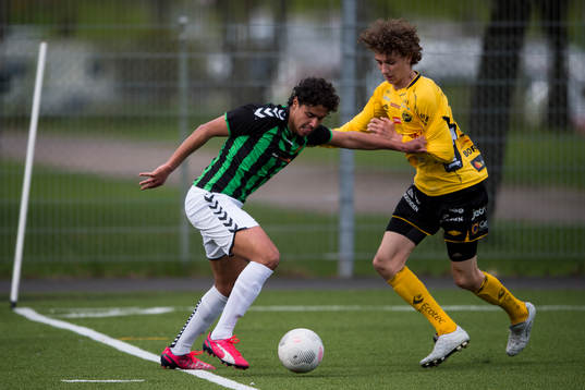 GAIS Adam Ben Sassi och Elfsborgs Christopher Mc Vey