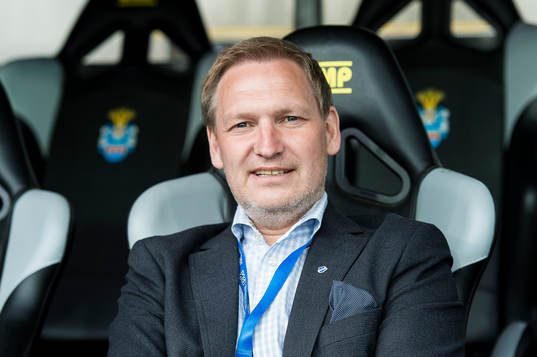 Halmstads klubbchef Fredrik Andersson före en