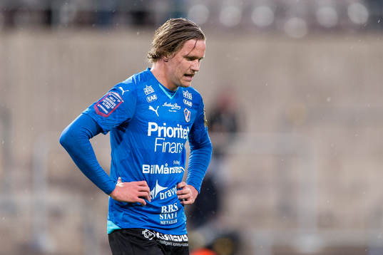 Halmstads Alexander Berntsson deppar