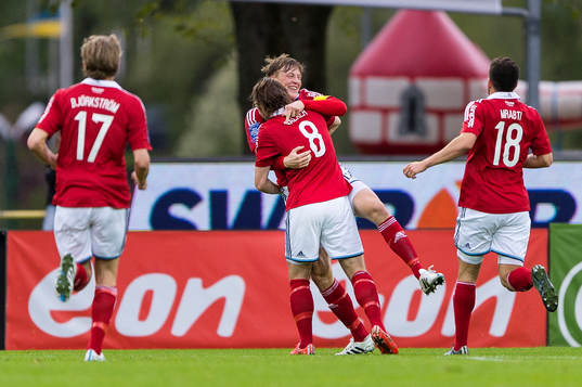 Djurgårdens Emil Bergström jublar