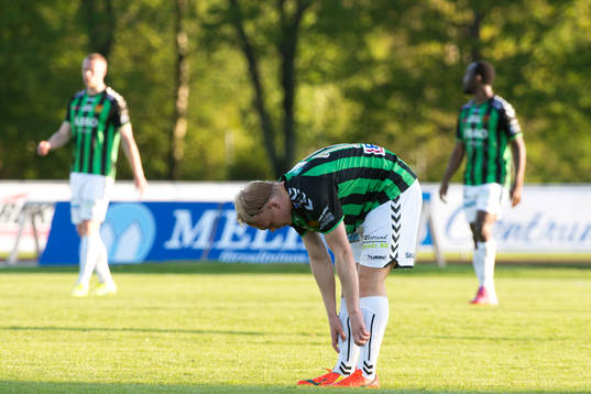 Gais Linus Tornblad deppar