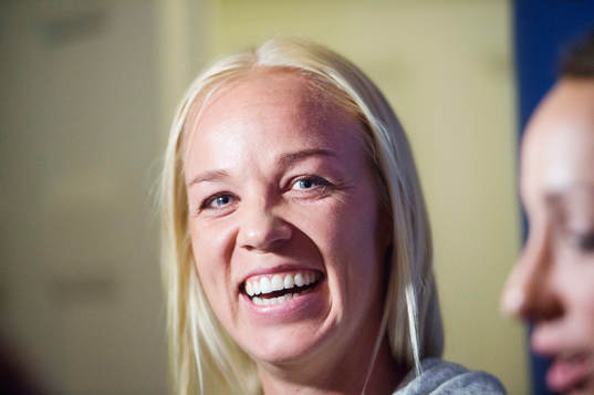 s Caroline Seger