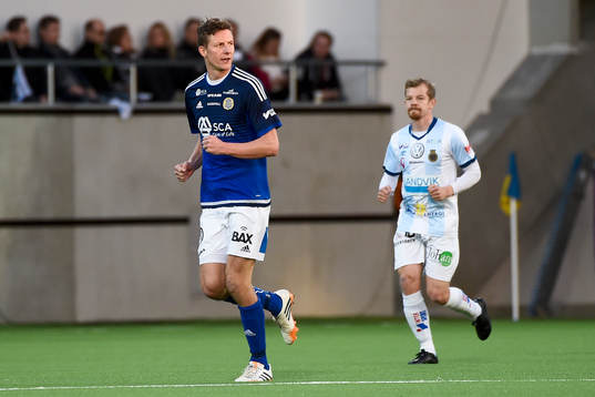 Sundsvalls Johan Eklund jublar