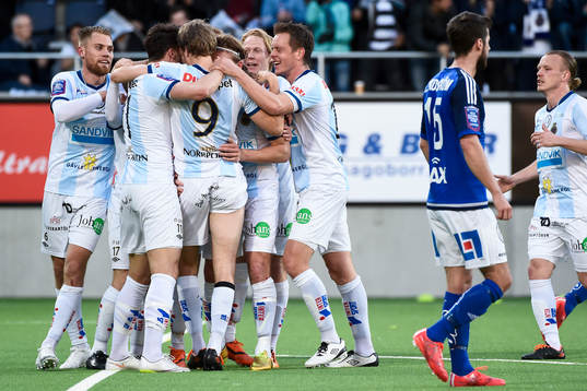 Gefles Johan Oremo jublar